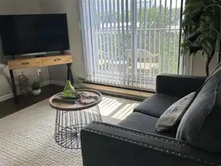 2 Bedroom 1 Bathroom Apartment for Rent | 922 Dynes Avenue, Penticton