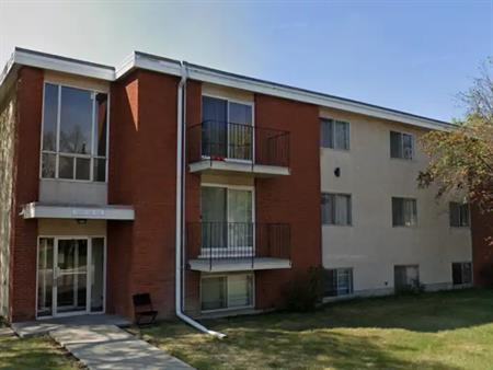 Apple Apartments | 14903 102 Avenue Northwest, Edmonton