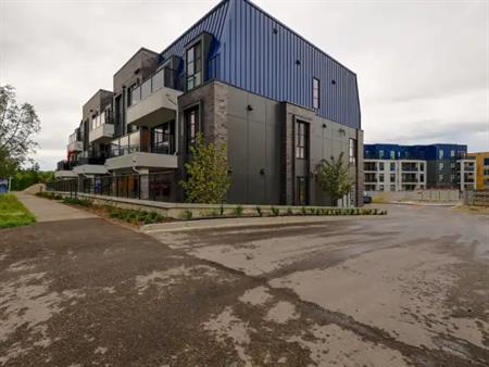 BRAND NEW UNIVERSITY DISTRICT TOWNHOUSE | 209 - 4270 Norford Avenue Northwest, Calgary
