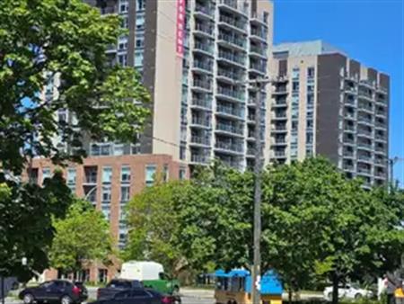 Lunen Haus | 1161 Heron Road, Ottawa