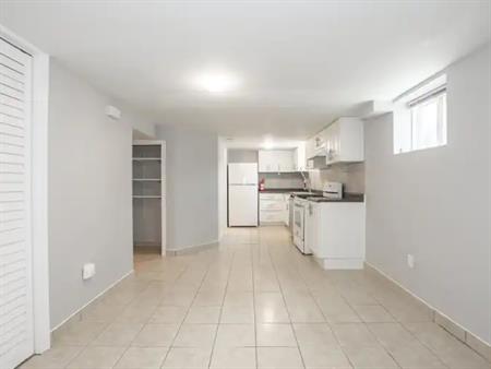 203 Niagara Street | 203 Niagara Street, St. Catharines