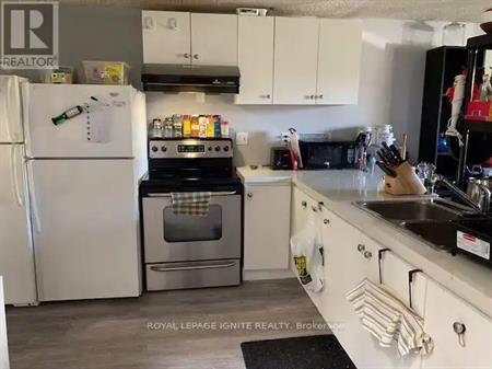 ROOM #2 - 65 HICKLING TRAIL | ROOM #2 - 65 HICKLING TRAIL, Barrie