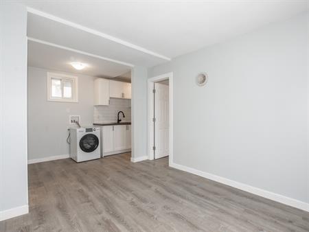 268 Rosslyn Avenue North | 268 Rosslyn Avenue North, Hamilton