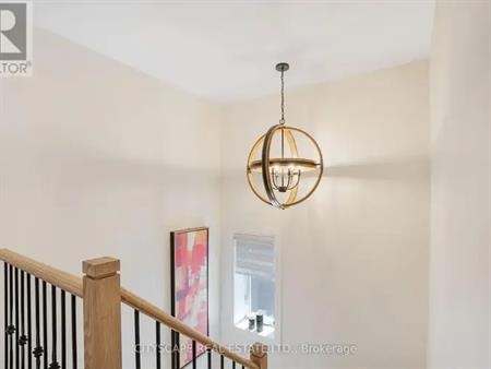 143 SUN KING CRESCENT | 143 SUN KING CRESCENT, Barrie