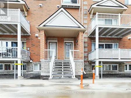 118 - 3265 ST JOSEPH BOULEVARD | 118 - 3265 ST JOSEPH BOULEVARD, Ottawa