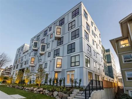 The Victoria | 127 East 12th Street, North Vancouver
