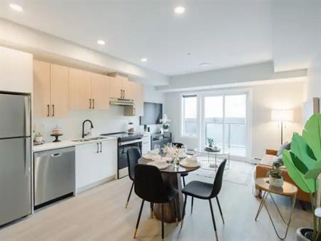 Enzo | 825 17 ave, Calgary