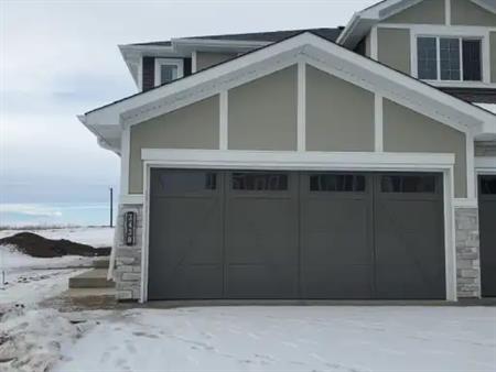 Newly built 3 bedroom duplex in Glenridding Ravine | Edmonton