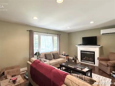 3-564 Knights Hill Rd, London, Ontario N6J 3A2 | 564 Knights Hill Road, London