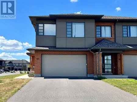 891 CHIPPING CIRCLE | 891 CHIPPING CIRCLE, Ottawa