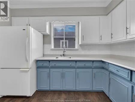 1124 ST LOUIS AVENUE | 1124 ST LOUIS AVENUE, Windsor