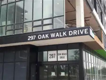 297 Oakwalk | 297 Oak Walk Drive, Oakville