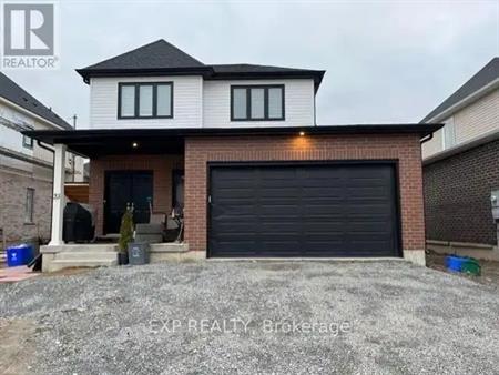 33 AUTUMN AVENUE | 33 AUTUMN AVENUE, Thorold