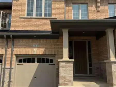 75 GRASSBOURNE | 75 GRASSBOURNE, Kitchener