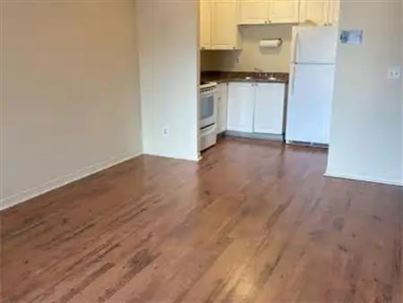 150 PARK STREET Unit# 806 | 150 PARK STREET Unit# 806, Windsor