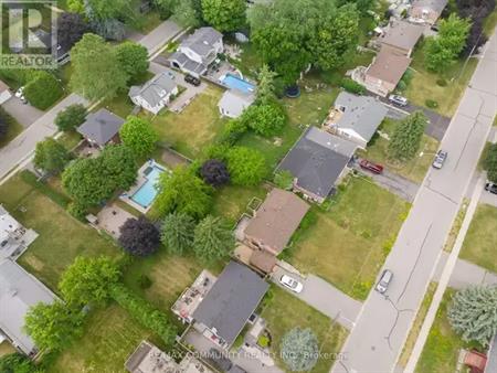 38 HILEY AVENUE | 38 HILEY AVENUE, Ajax