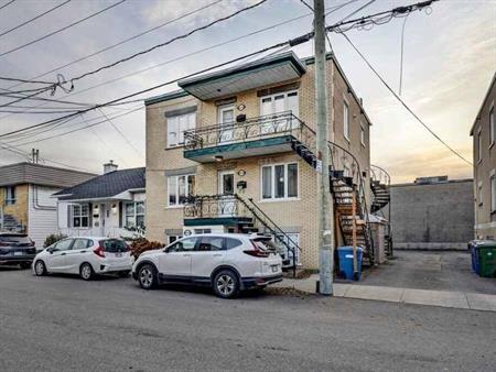 Bel appartement à louer a Québec (quartier Saint-Sauveur)