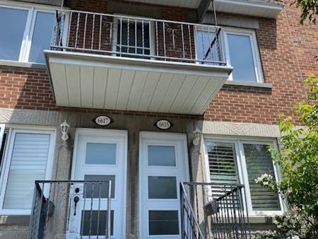 Rosemont, 5 ½ rénové. Libre immédiatement.