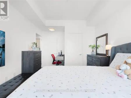 814 - 5 WELLINGTON STREET | 814 - 5 WELLINGTON STREET, Kitchener