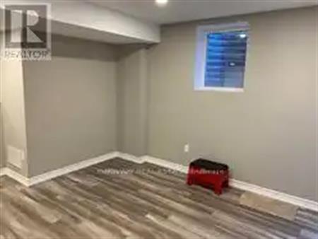 85 LIVINGSTON ROAD | 85 LIVINGSTON ROAD, Milton