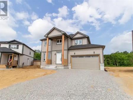 37 WHITEHORN PARK | 37 WHITEHORN PARK, Bracebridge