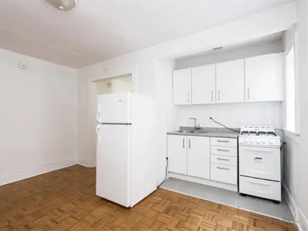 26 Balmoral Avenue | 28 Balmoral Avenue, Toronto