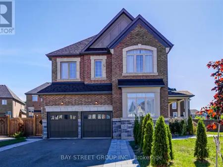 66 BROWN COURT | 66 BROWN COURT, Newmarket