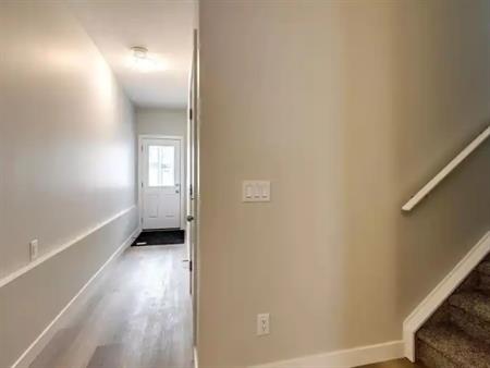 3 Bed and 3.5 Bath Available for Rent | 1007 - Sage Hill Grove NW, Calgary