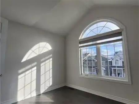 114 BARTONIA CIRCLE | 114 BARTONIA CIRCLE, Ottawa