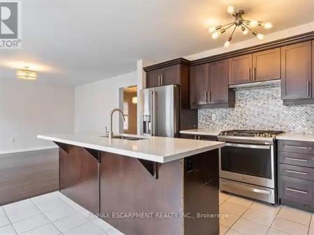 255 MONAGHAN CRESCENT | 255 MONAGHAN CRESCENT, Milton