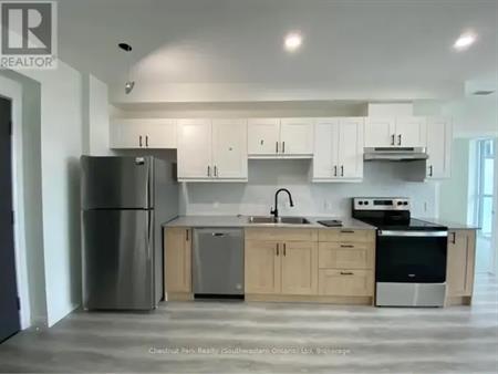 413 - 181 ELMIRA ROAD S | 413 - 181 ELMIRA ROAD S, Guelph