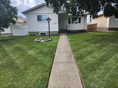 Beautiful 2 Bedroom Basement Suite – Utilities Included | Delwood | Edmonton