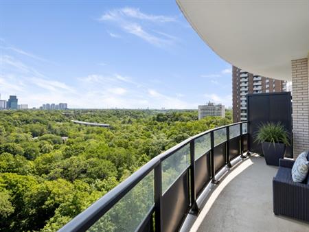 35 Canyon Avenue
