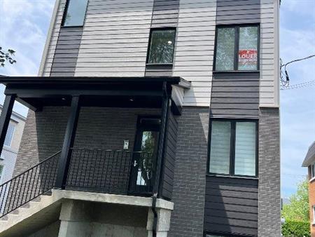 Luxueux et neuf 41/2 St Hyacinthe