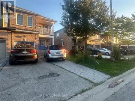 124 CASABEL DRIVE | 124 CASABEL DRIVE, Vaughan