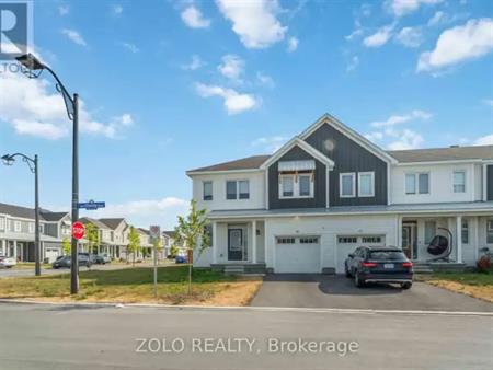 48 CHASING GROVE | 48 CHASING GROVE, Ottawa