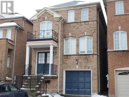UPPER - 32 YELLOWOOD CIRCLE | UPPER - 32 YELLOWOOD CIRCLE, Vaughan