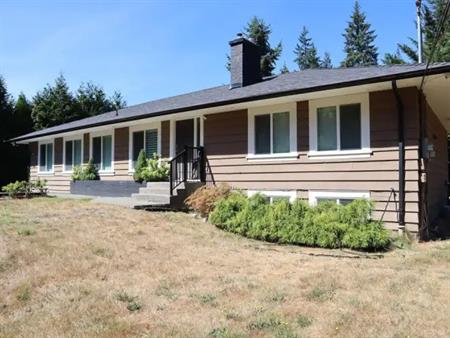 East Road 2385 | 2385 East Road, Anmore