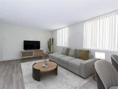 Garneau Towers Apartments | 8510 111 Street Northwest, Edmonton