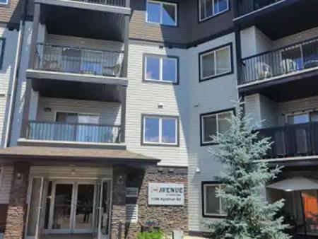 1196 Hyndman Road NW - #352 | 1196 Hyndman Road Northwest, Edmonton