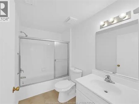 3160 WILDWOOD | 3160 WILDWOOD, Windsor