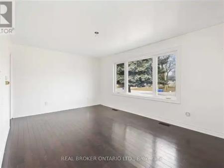 MAIN - 49 HURRICANE AVENUE | MAIN - 49 HURRICANE AVENUE, Vaughan