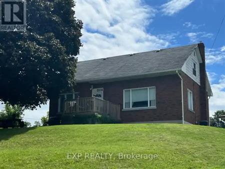 LOWER - 205 SIMCOE ROAD | LOWER - 205 SIMCOE ROAD, Bradford West Gwillimbury