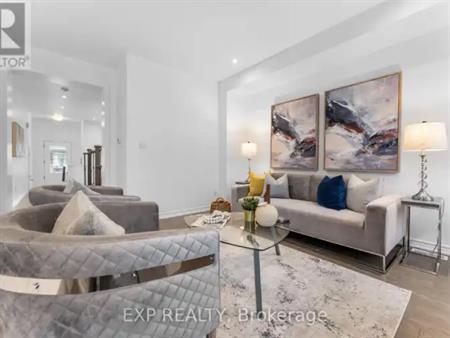 10 HICKLING LANE | 10 HICKLING LANE, Ajax