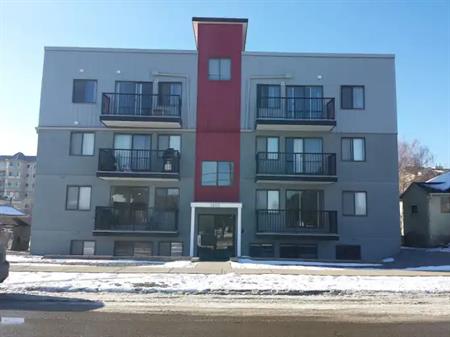 Crescent Heights - Parking Included (please see full description) | 1601 1st Street NE, Calgary