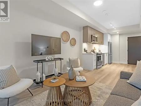 1019 - 41 JOHNSON STREET | 1019 - 41 JOHNSON STREET, Barrie