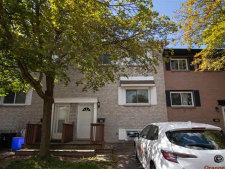 195 Denistoun St - 196 | 195 Denistoun St -, Welland