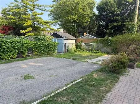 285 Bain Avenue #MAIN | 285 Bain Avenue, Toronto