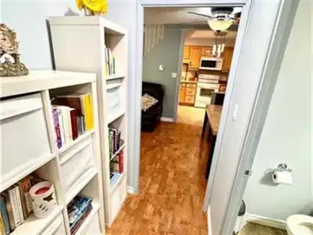 36 HAYHURST Road Unit# 160 | 36 HAYHURST Road Unit# 160, Brantford