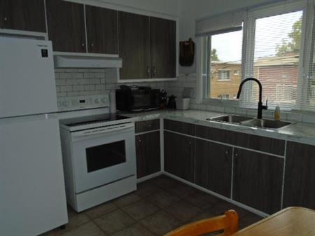 4 ½ rue Lisieux Montréal LIBRE